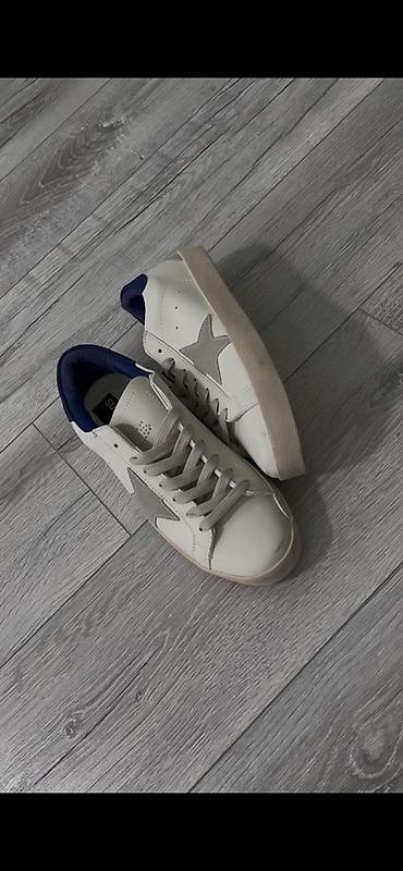 ray ben: Мужские кроссовки, 42, 42.5, Golden Goose, Новый, цвет - Белый, Бесплатная доставка — 1