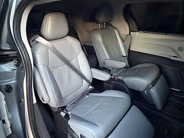 Продажа авто: Toyota Sienna: 2024 г., 2.5 л, Автомат, Гибрид, Минивэн — 9