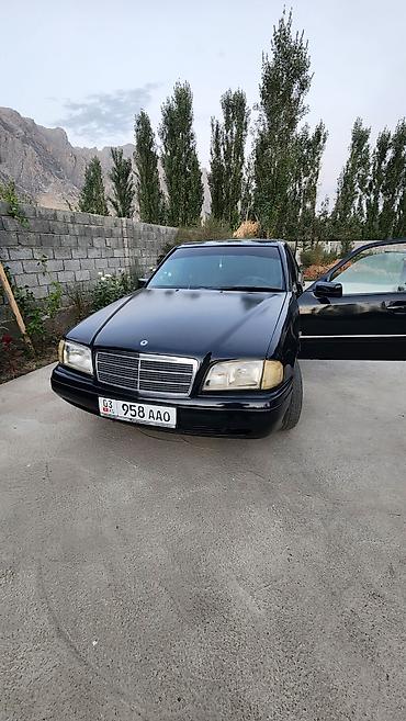 купить мерс с: Mercedes-Benz C-Class: 1995 г., Механика, Бензин, Седан — 4