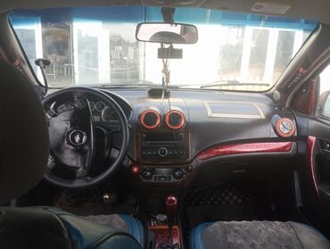 Chevrolet: Chevrolet Aveo: 1.4 l | 2007 il 2658909 km Sedan — 11