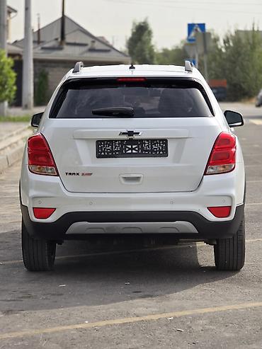 шевроле тракс 2020: Chevrolet Trax: 2021 г., 1.4 л, Автомат, Бензин, Кроссовер — 4