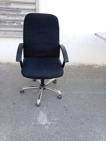 Ofis mebeli: Ofis kresloları satılır. Hər biri tam ideal vəziyyətdədir. Qiymət — 2