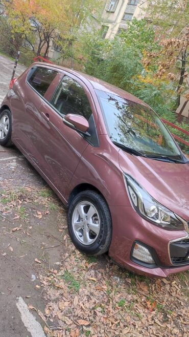 Chevrolet: Chevrolet Spark: 2018 г., 1 л, Вариатор, Бензин, Хэтчбэк