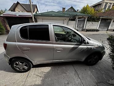 fit shuttle: Toyota Vitz: 2001 г., 1 л, Автомат, Бензин, Хэтчбэк — 4
