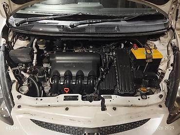 100 с4: Honda Fit: 2004 г., 1.3 л, Автомат, Бензин, Хэтчбэк — 9