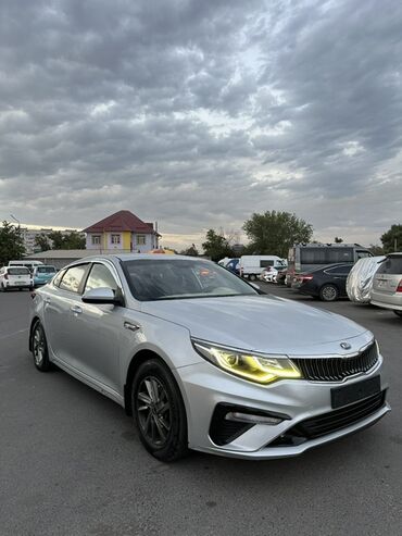 дополнительная фара: Kia K5: 2018 г., 2 л, Автомат, Газ, Седан