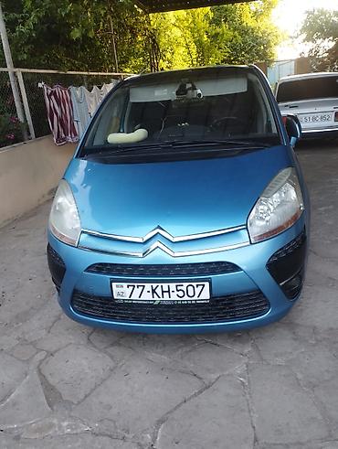 citroën ami купить: Citroën C4 Picasso – mavi rəngli kompakt MPV Xüsusiyyətlər: - Kuzov — 5