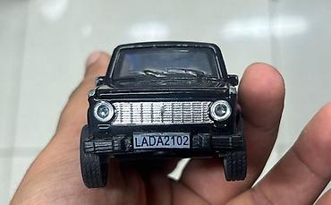 oyuncaq masin satisi: Maqnitli soundlu metal model avtomobil – sedan tipli, ağ rəng. - — 6
