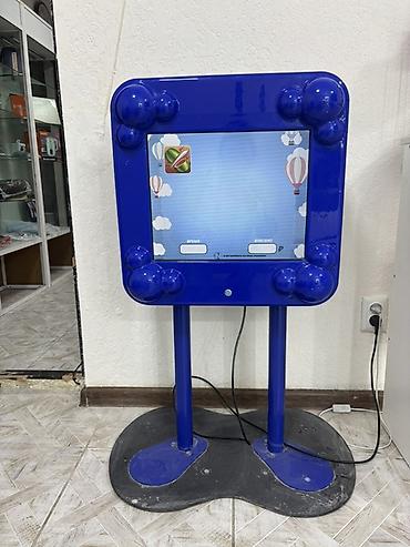 play zone: Детский интерактивный игровой терминал на стойке — 2