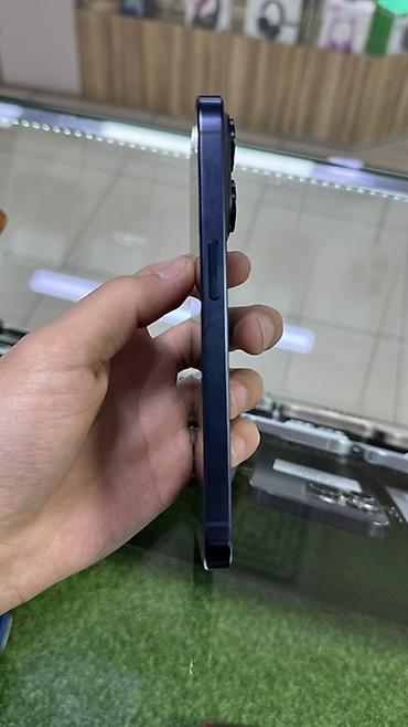 macbook m2 air midnight: IPhone 15 Pro, Б/у, 256 ГБ, Blue Titanium, Зарядное устройство, Чехол, 82 % — 3
