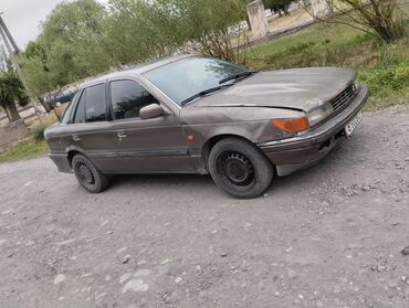 мотор мотоцикла: Mitsubishi Lancer: 1990 г., 1.8 л, Механика, Бензин, Хэтчбэк