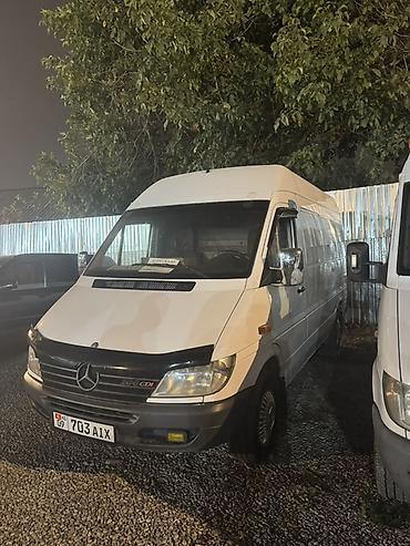 подушка в машину на сиденье: Mercedes-Benz Спринтер: 2000 г., 2.2 л, Механика, Дизель, Фургон — 5