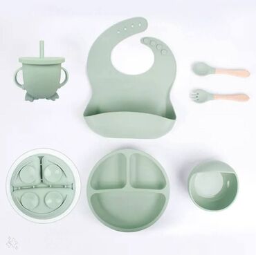 Ostale dečije stvari: M. 09. Set silikonskih 6delova za bebe Cena: 2200din Set silikonski — 3