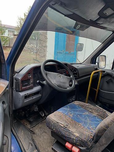Mercedes-Benz Спринтер: 2003 г., 2.9 л, Механика, Дизель, Бус at lalafo.kg Mercedes-Benz Спринтер: 2003 г., 2.9 л, Механика, Дизель, Бус
