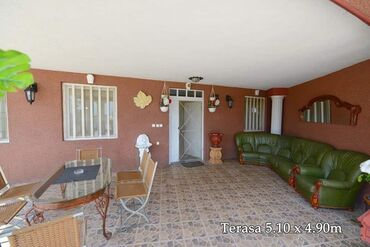 Kuće na prodaju: 420 kv. m, 6 soba — 26