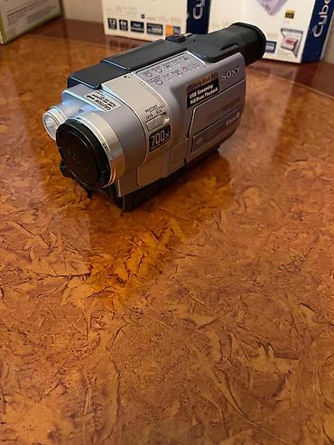panasonic m3000 video camera price: Sony Digital8 Handycam videokamera - Rəqəmsal 8 formatı (Digital8) — 2