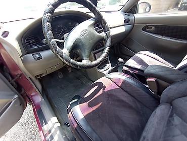 lasvit 1998: Kia Avella: 1.5 l | 1998 il Sedan — 3