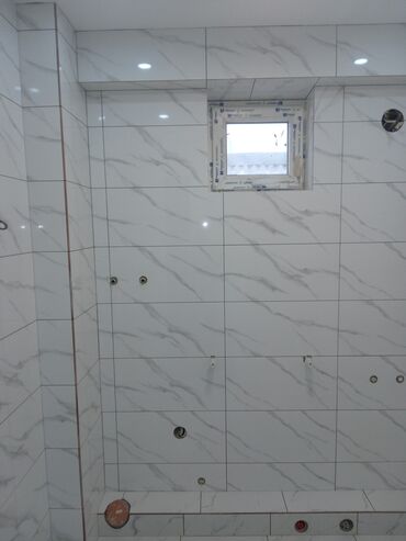 Укладка плитки: Кафель койом 1000 шпаклёвка тартам 120 ламинат 250 at lalafo.kg — 12 Укладка плитки: Кафель койом 1000 шпаклёвка тартам 120 ламинат 250 — 12