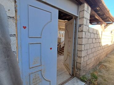 Həyət evləri və villaların satışı: 2 otaqlı, 1 kv. m, Kredit yoxdur, Orta təmir -da lalafo.az — 5 Həyət evləri və villaların satışı: 2 otaqlı, 1 kv. m, Kredit yoxdur, Orta təmir — 5