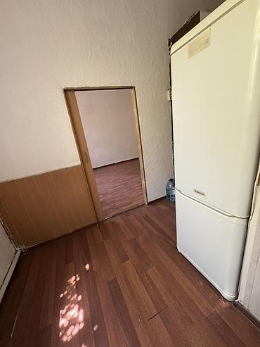 кен сай пост: 1‑комнатная квартира с отдельной кухней. Планировка и помещения: - — 3