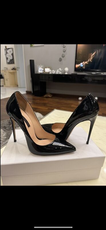 Botinka və botilyonlar: Qadın ayaqqabıları – müxtəlif modellər 1) Qara zərif bottilər 37 -da lalafo.az — 9 Botinka və botilyonlar: Qadın ayaqqabıları – müxtəlif modellər 1) Qara zərif bottilər 37 — 9