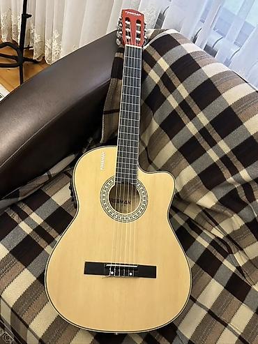 gitara usaq ucun: Freeman Gitara elektro classic- Tecili satilmalidi tezeden ferqlenmir — 1