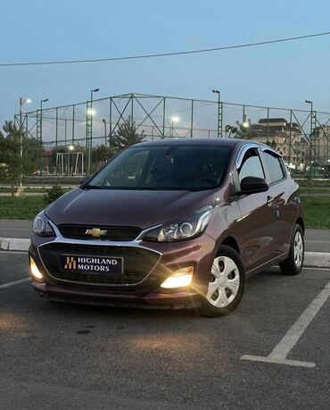Chevrolet: Chevrolet Spark: 2018 г., 1 л, Бензин, Хэтчбэк