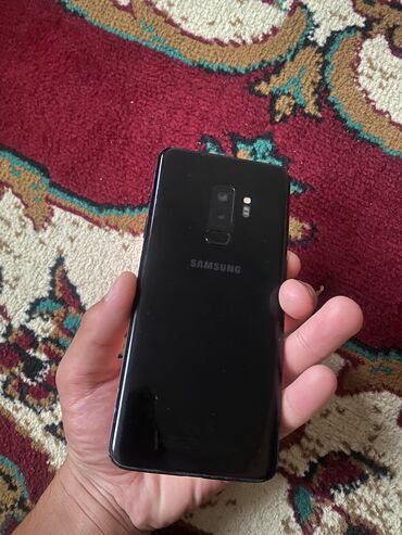 часы с камерой: Samsung Galaxy S9 Plus