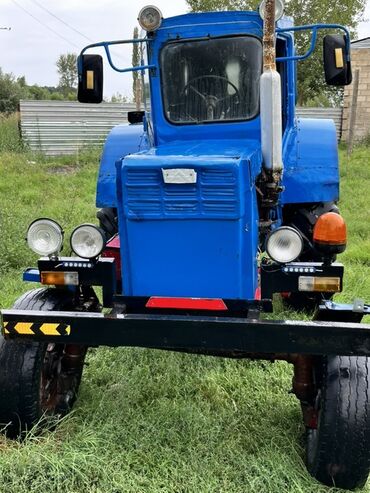 lizing traktorlar: Traktor T40 heç bir prablemi yoxdur yağını dəyiş sür,traktorun