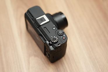 canon e414: Canon PowerShot V1 – kompakt vlog/kamera Təzədən seçilmir, təzədir — 2