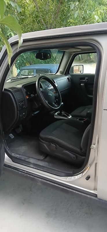 буксиры: Hummer H3: 2006 г., 3.5 л, Автомат, Внедорожник — 2