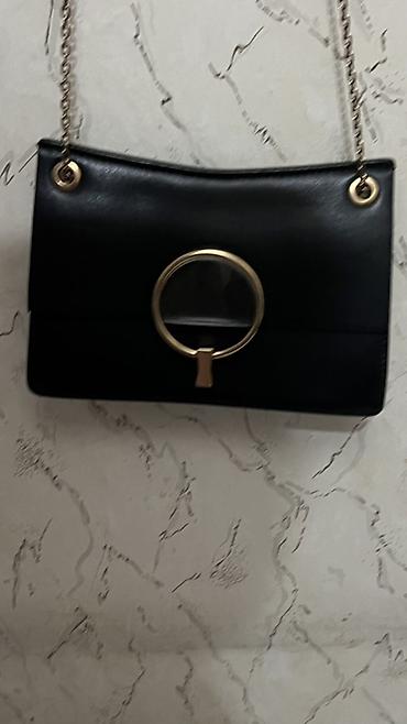 Классические сумки: Сумка Charles & Keith, черная, компактного формата через плечо. - — 6