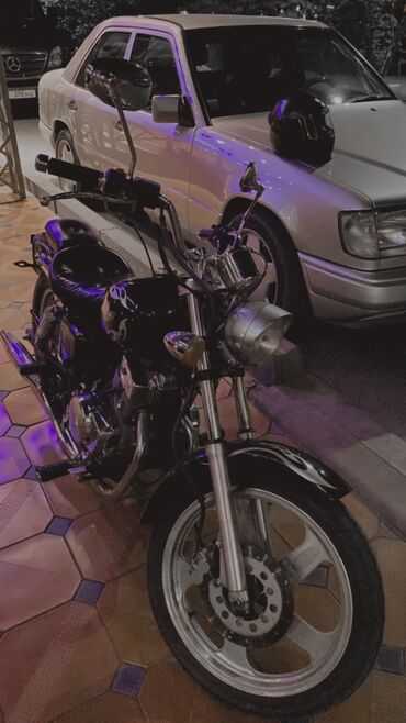 мотоциклы чоппер: Спортбайк 250 куб. см, Бензин, Чоңдор үчүн, Колдонулган