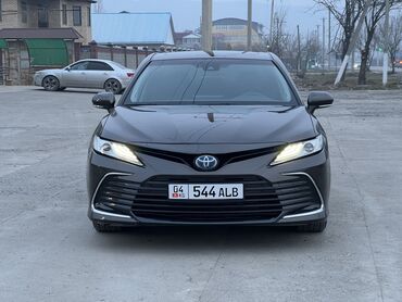 Toyota: Toyota Camry: 2022 г., 2.5 л, Вариатор, Гибрид, Седан