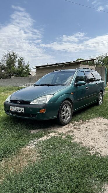 2107 машина: Ford Focus: 2000 г., 1.6 л, Механика, Бензин, Универсал