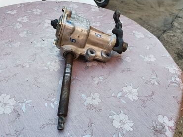 Auto delovi: Puž(glava) volana Lada 2107 Rivu, Lada 2104 Karavan, Lada 2105 Lada — 10