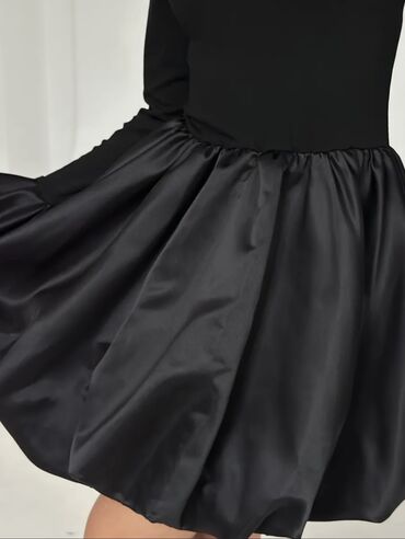 Вечерние платья: Вечернее платье, Коктейльное, Короткая модель, Атлас, С рукавами, S — 7