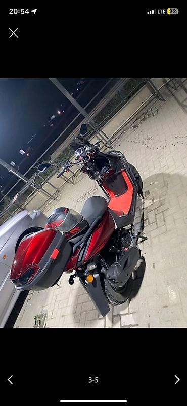 Скутеры: 4 скутера обмен на машину или на телефон 
4-130000 — 3