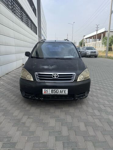 tayota sprinter carib: Toyota Verso: 2002 г., 2 л, Механика, Бензин, Минивэн