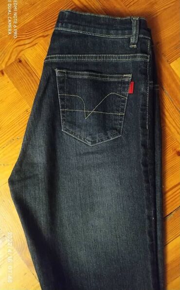 джинсы 44 46 размер: Клеш, Средняя талия