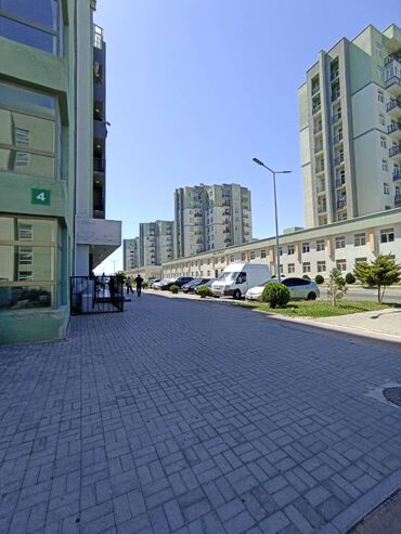 xacmazda ipoteka evler: Hövsan qəs., 3 otaqlı, Yeni tikili, m. 28 may, 75 kv. m