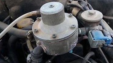 Auto delovi, gume i tjuning: Komplet plinski uredjaj. Skinut sa alfe 147 1.6 — 7