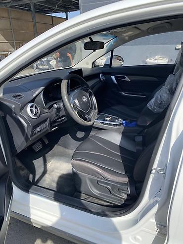 BAW: BAW : 2019 г., 0.1 л, Автомат, Электромобиль, Седан — 6