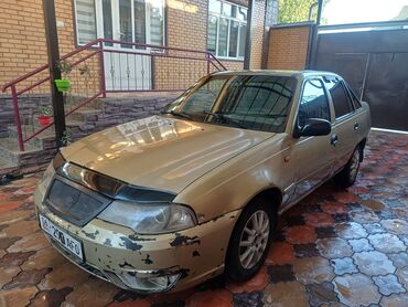 срочно продаю спринтер пассажирский: Daewoo Nexia: 2010 г., 0.8 л, Механика, Бензин, Седан