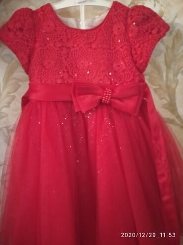 sacaqli donlar: Детское платье цвет - Красный