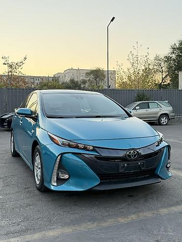 оптика: Toyota Prius: 2019 г., 1.8 л, Автомат, Гибрид, Хэтчбэк — 1