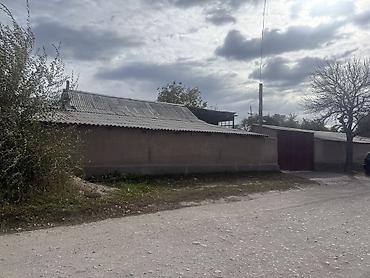 vostok 5: 🏡 ПРОДАЁТСЯ ДОМ С УЧАСТКОМ 9 СОТОК! 📍 Адрес: улица Бейшеналиевой, 47 — 2