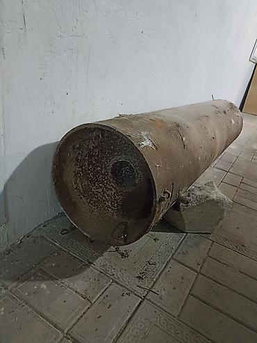 бак для воды 1000 литров: Bele bir kalonka var 2 metre yaxindir.Qalin demirden duzelib istifade — 2