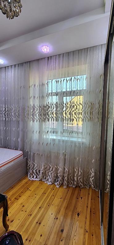 Ev üçün dekor: Yarpaq naxışlı, açıq rəngli tül pərdələr. Bu pərdələr gün işığını — 7