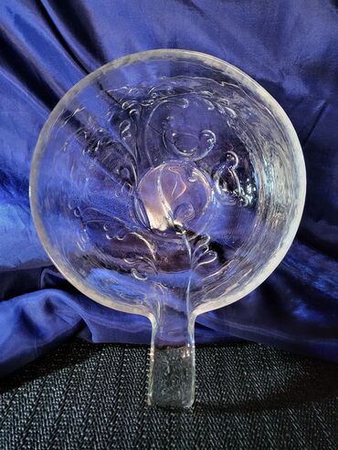 Činije: Posuda,vintaz,nova,staklena univetzalna. Posuda sa drskom puniji na lalafo.rs — 4 Činije: Posuda,vintaz,nova,staklena univetzalna. Posuda sa drskom puniji — 4